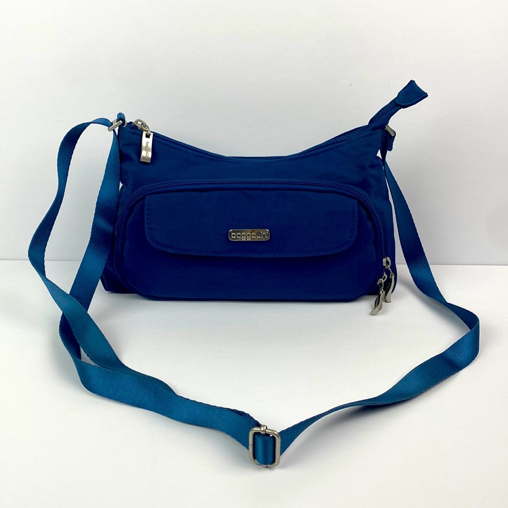 Baggallini | Blue Original Everyday Crossbody Bag